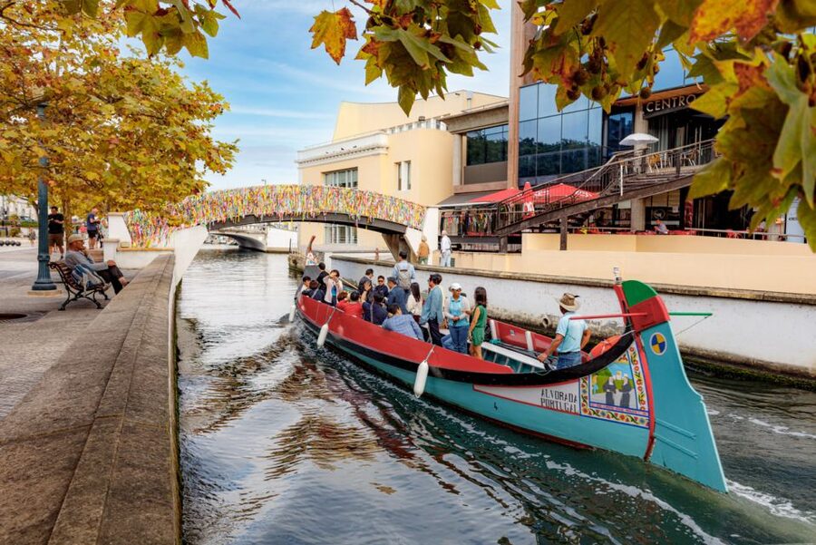 Aveiro: Scenic Guided Boat Tour - A 45-Minute Route Through the Canals