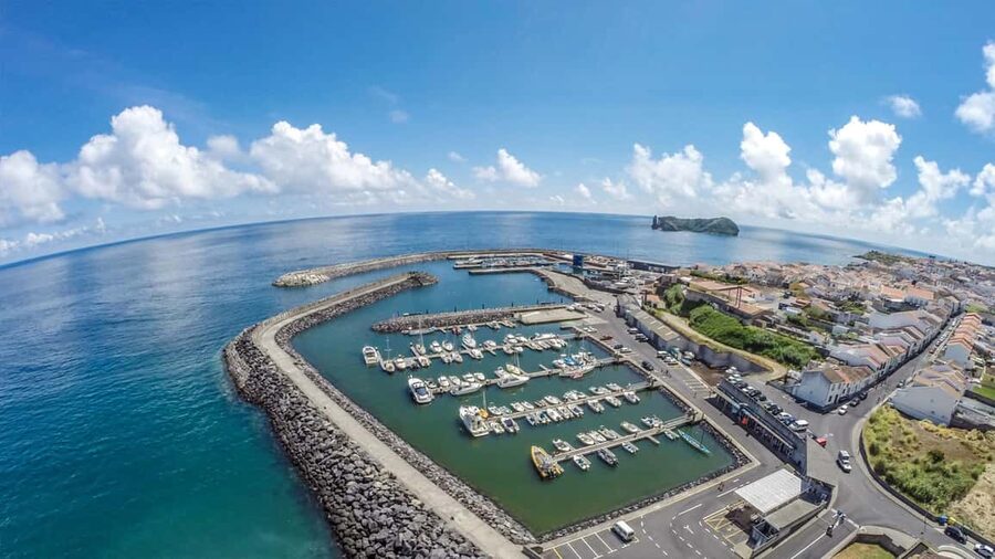 Azores: Whale Watching & Islet Boat Tour w/ Marine Biologist - Who should take this tour?