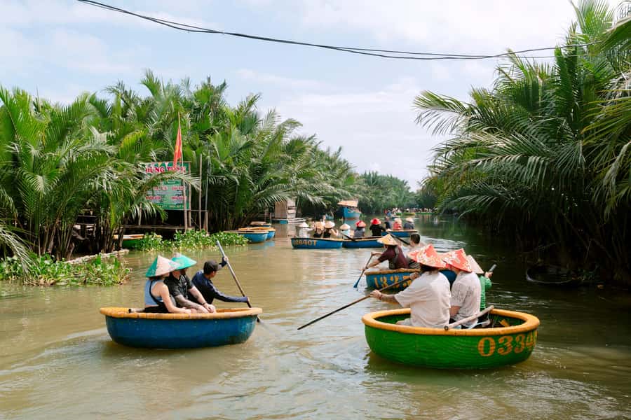 Ba Tran: Hoi An Basket Boat Ride in Water Coconut Forest - Entering Hoi An’s Bay Mau water coconut forest