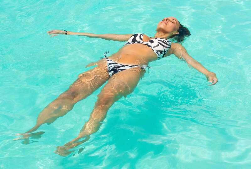 Bacalar: 3 Hour Boat Trip with Swimming & Drinks - Swimming at the Pirate Canal