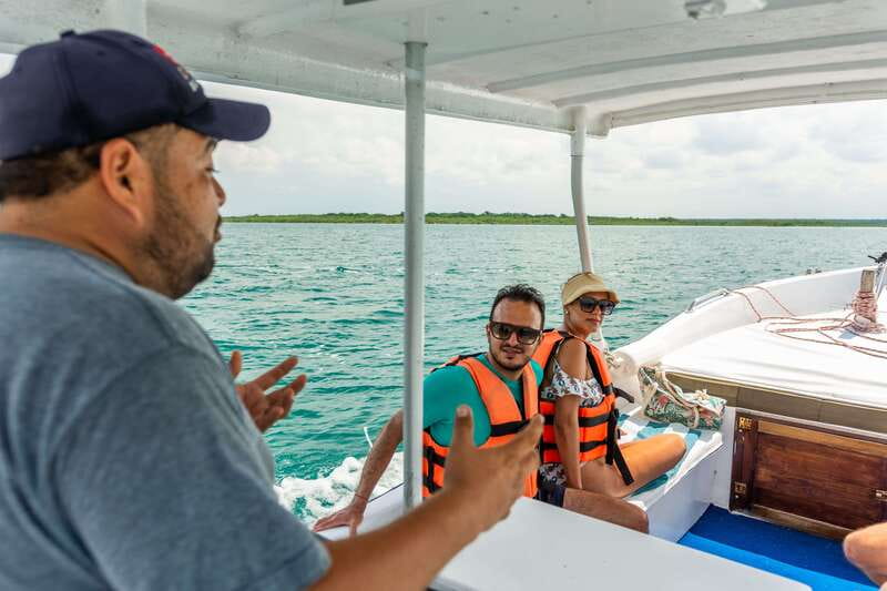 Bacalar: 3 Hour Boat Trip with Swimming & Drinks - Cenote Negro and the changing colors of the lagoon