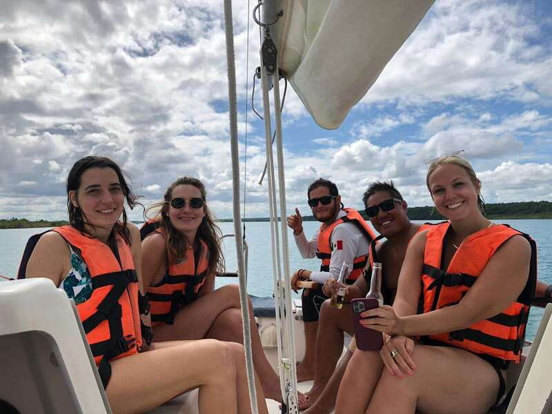Bacalar: Group Sailing Trip with Swimming and Drinks - Fruit, cold drinks, and the no-sunscreen rule