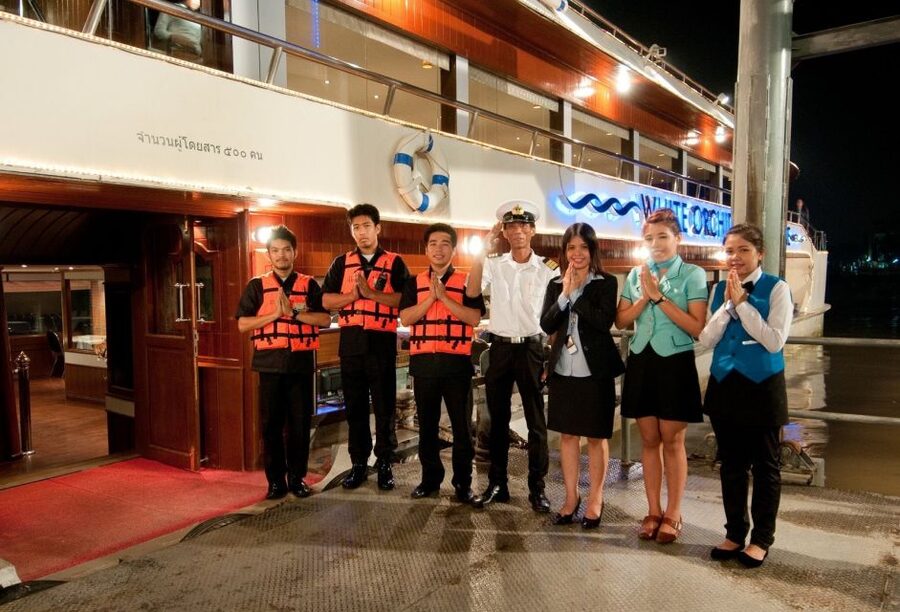 Bangkok: 2-Hour Dinner & Shows on White Orchid River Cruise - Where to Sit for the Best Evening