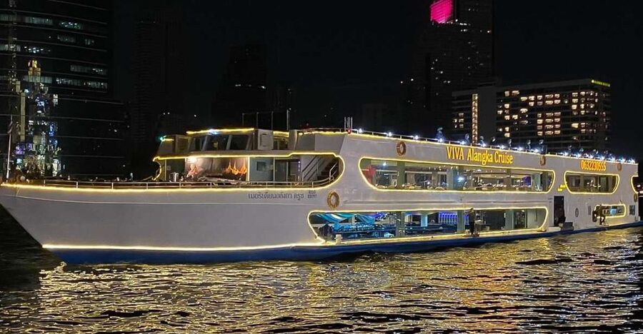 Bangkok: Chao Phraya Buffet Dinner Viva Alangka Cruise - Setting sail under Bangkok’s evening lights