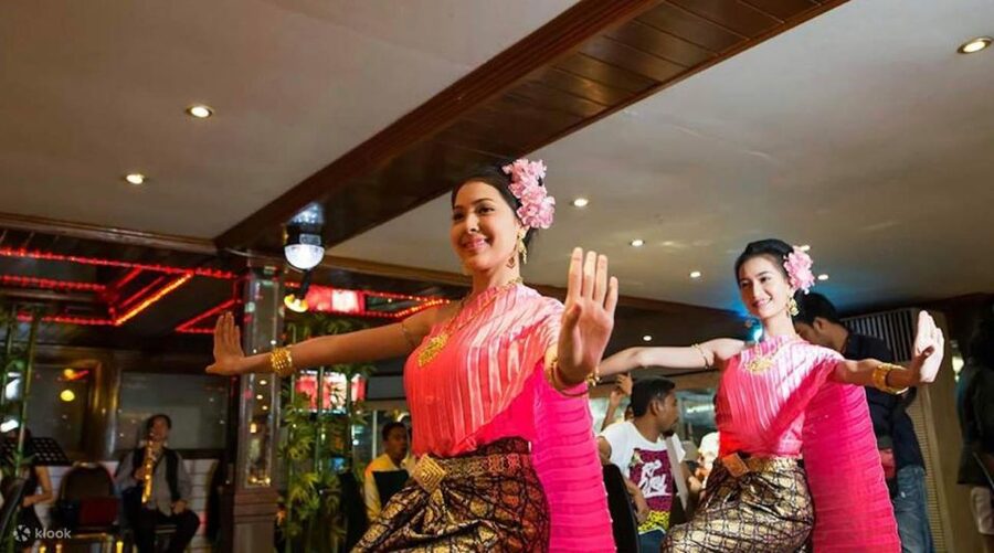 Bangkok: White Orchid Chao Phraya Dinner Cruise free Beer - What you see from the Chao Phraya