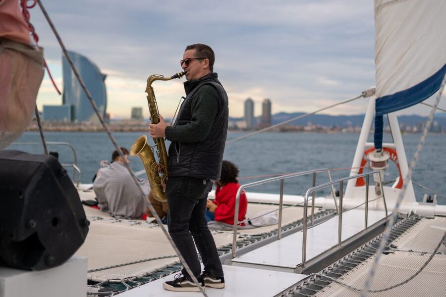 Barcelona: Catamaran Cruise with optional Live Jazz Music - Drinks, snacks, and the real price