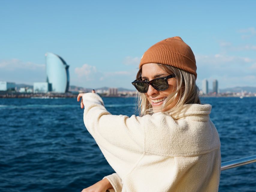 Barcelona: Daytime or Sunset Catamaran Cruise with Music - Comfort, space, and the onboard bar