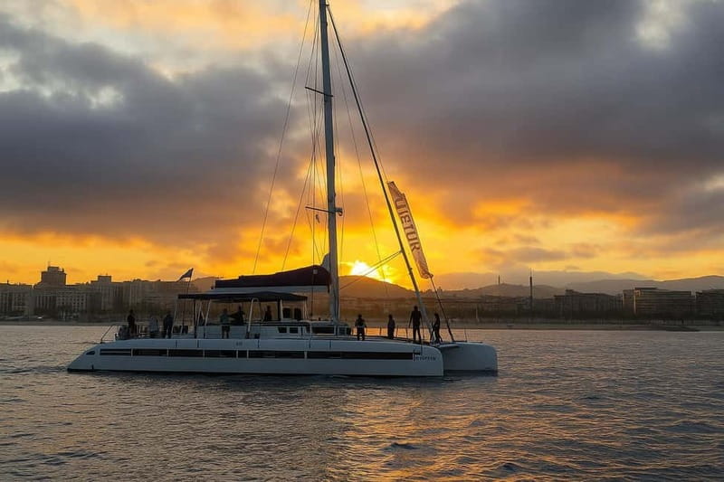Barcelona: Daytime or Sunset Cruise with Drinks - Starting at the Catamaran TurTur BIGSPACE meeting point