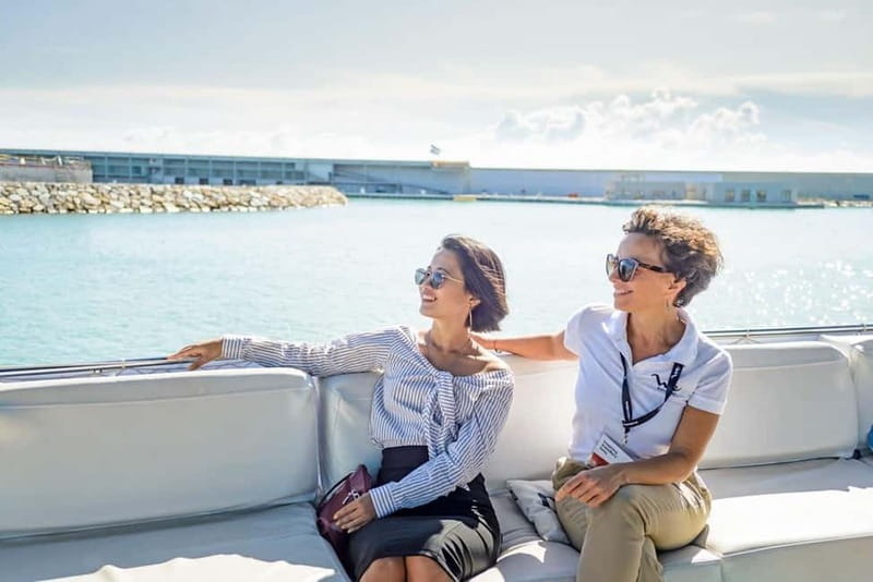 Barcelona: Helicopter, Boat Ride & Old Town Private Tour - The six-minute helicopter flight over Barcelona’s coast