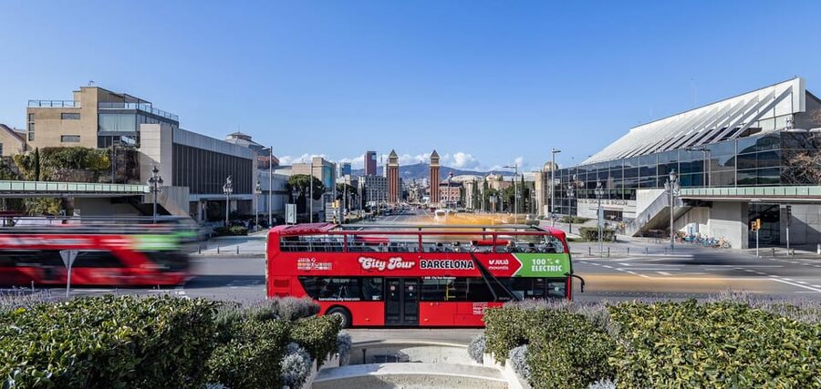 Barcelona: Hop-On Hop-Off Bus with Sailing Cruise - What This Barcelona Combination Tour Really Offers