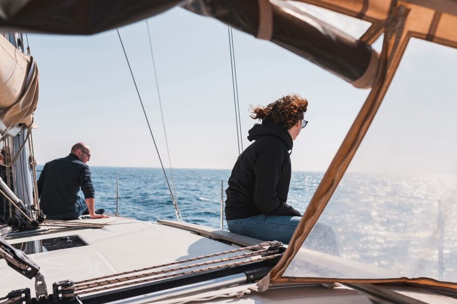 Barcelona: Midday or Sunset Sailing with Open Bar and Snacks - Key points to know before booking