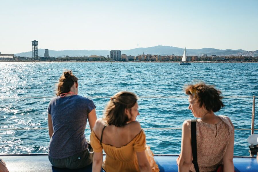 Barcelona: Sunset Catamaran Cruise with Live Music - Booking advice and cancellation flexibility