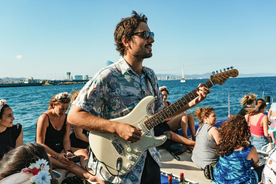 Barcelona: Sunset Catamaran Cruise with Live Music - The bar, sangria, and the real cost