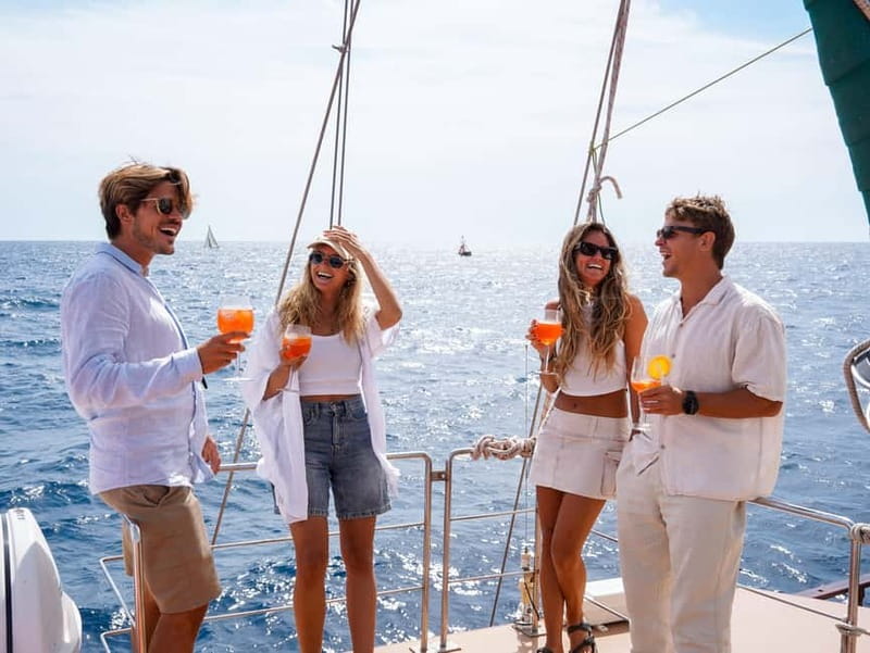 Barcelona: Sunset Sailing Cruise with Live Music - Weather, motion, and what to wear