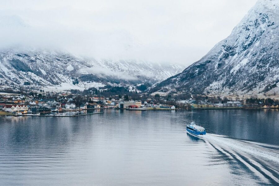 Bergen: Cruise to beautiful Rosendal by the Hardangerfjord - Who should choose this trip?