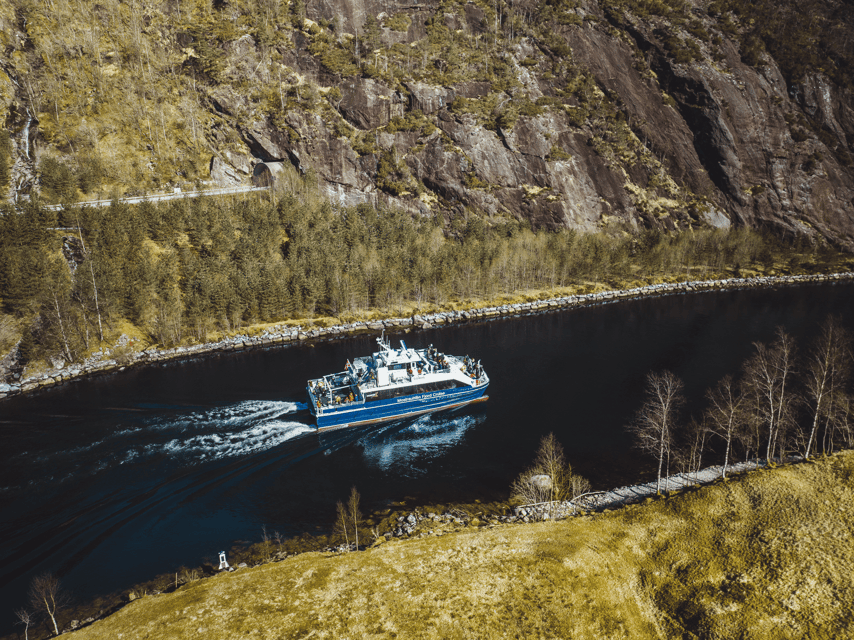 Bergen: Mostraumen Fjord Cruise - with Local Tour Guides - Weather, winter ice, and what to wear