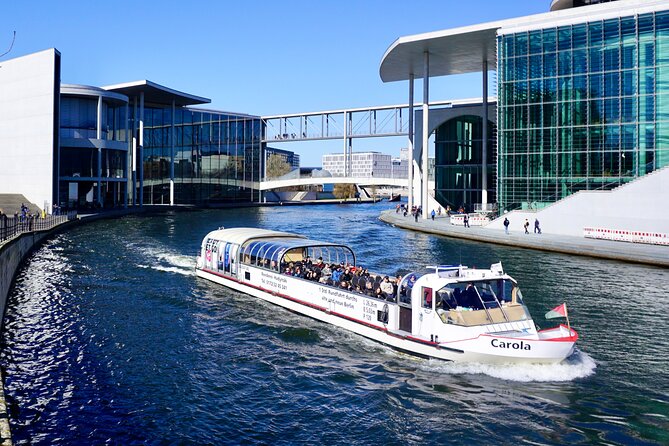 Berlin: 1-hr Boat Tour with Bilingual Live Guide (DE/EN) - Key things to know before boarding
