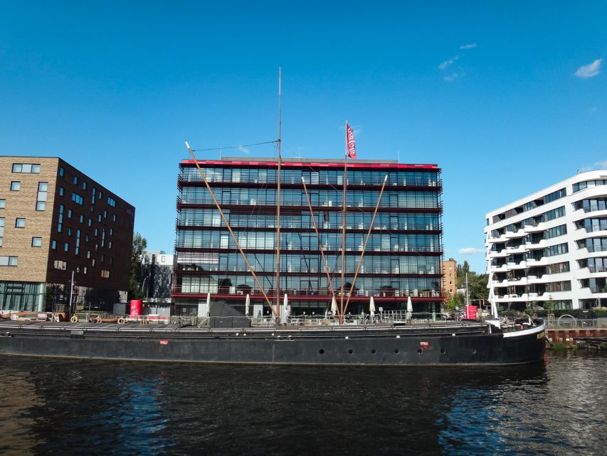 Berlin: 2.5-Hour East Side Boat Cruise with Commentary - East Berlin’s riverfront, from Ostbahnhof to the Uber Arena