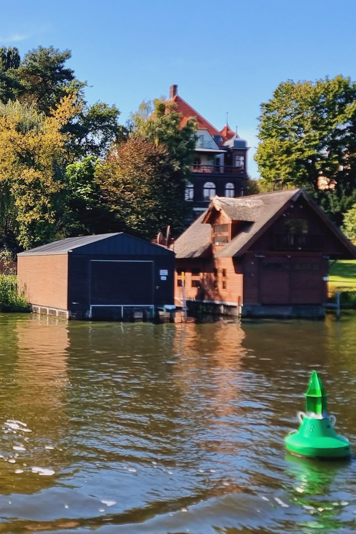 Berlin: 7 Lakes Boat Tour through the Havel Landscape - Babelsberg Palace and Glienicke Bridge