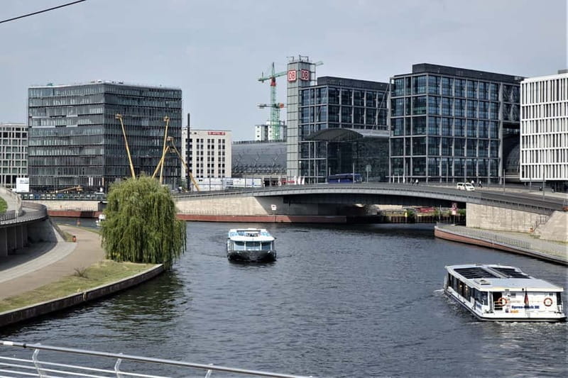 Berlin Combo Package: City Tour & Spree Boat Tour - Why this combo works well in a sprawling city