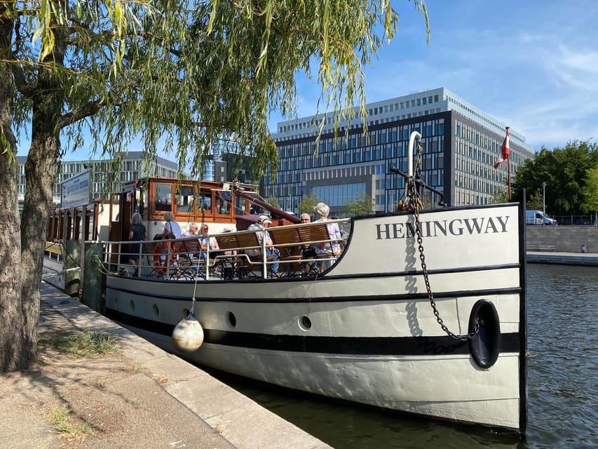 Berlin: Historic Boat Sightseeing City Center Tour - Key points to know before you book