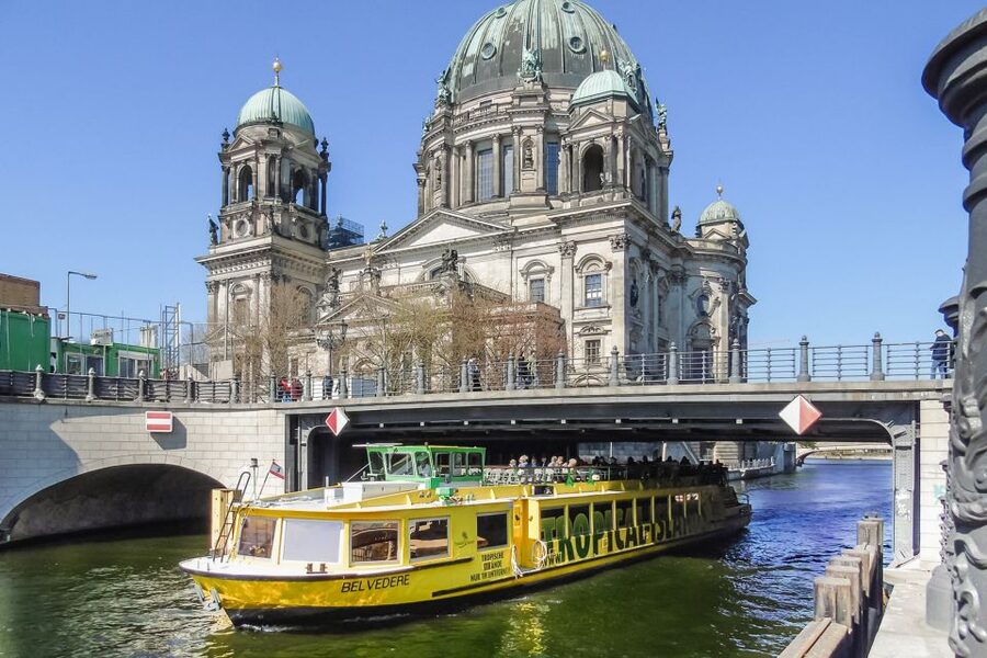 Berlin: Hop-On Hop-Off Sightseeing Bus with Boat Options - FAQ