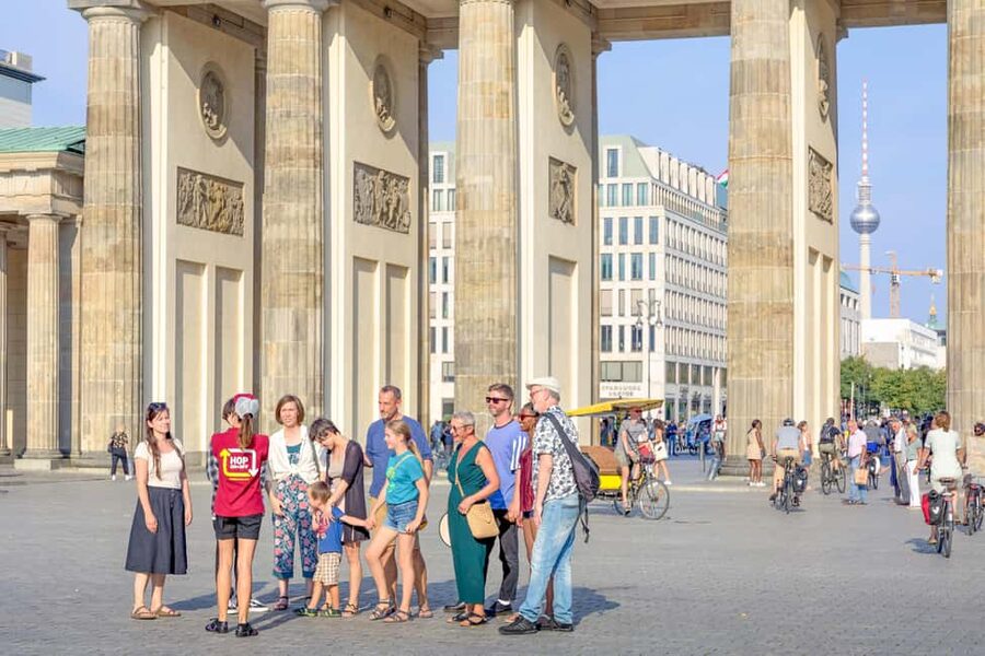 Berlin: Hop-On Hop-Off Sightseeing Bus with Boat Options - What the 48-hour package adds