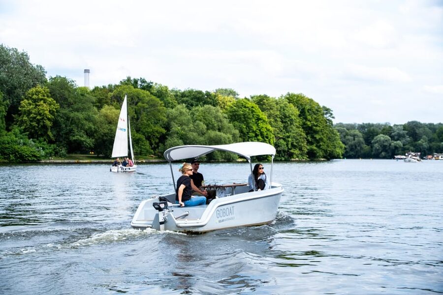 Berlin: Self-Drive Boat Tour - Small details that make the outing better