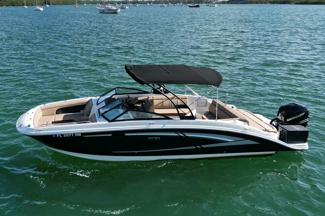 Best of Miami: Private Top-Rated Boat Charter & Guided Experience - The island circuit: Hibiscus, Palm, and Star Island