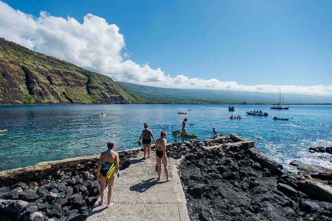 Big Island: Captain Cook Snorkel On A Power Catamaran With Lunch - Leaving Honokohau Harbor for Kealakekua Bay