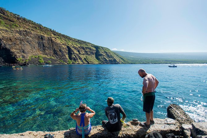 Big Island: Captain Cook Snorkel On A Power Catamaran With Lunch - Lunch after the reef