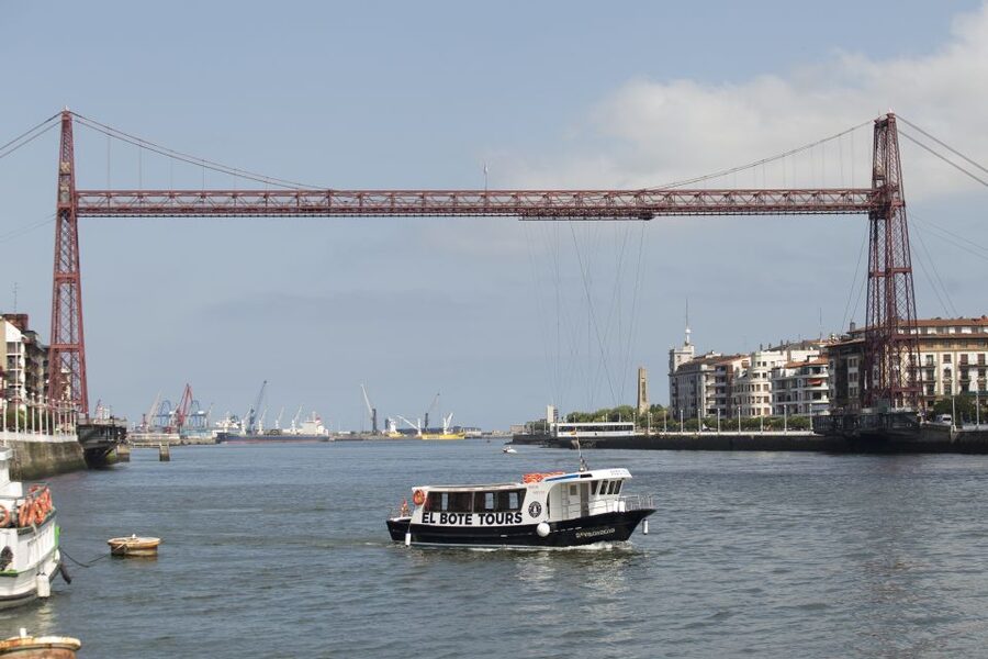 Bilbao: Bilbao Estuary and Abra Bay Boat Tour - Portugalete and the Bizkaia Bridge