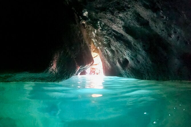 Blue Cave, Green Cave & Lopud Beach small group Speed boat Tour - Who will enjoy this Dubrovnik boat trip?