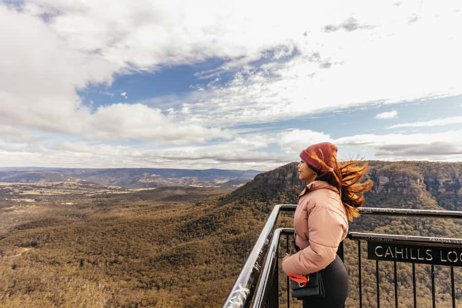 Blue Mountain: Small-Group Tour with Lunch & Scenic World - Scenic World before the crowds