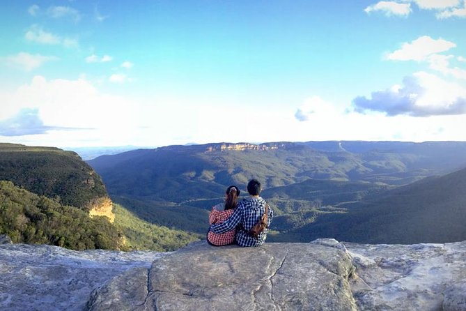 Blue Mountains Day Tour Including Parramatta River Cruise - Sydney Zoo gives the day an early wildlife stop