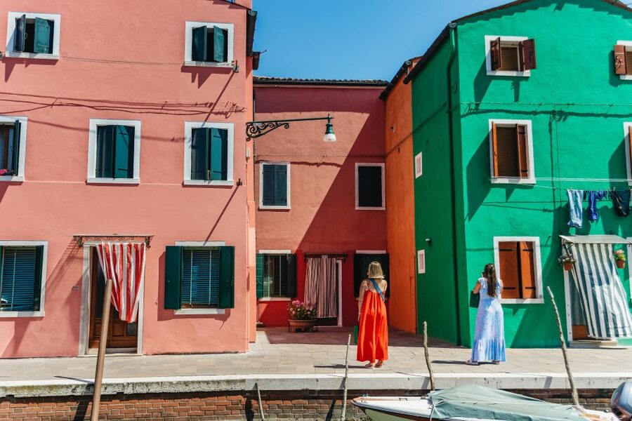 Boat Trip: Glimpse of Murano, Torcello & Burano Islands - Murano: glass, demonstrations, and shopping