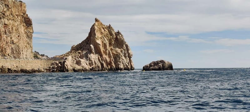 Boat trip to the Medes Islands, caves and stop for swimming - Is $27 a fair price for 90 minutes?