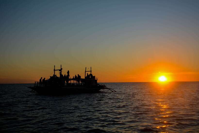 Boracay: Sunset Cruise with Water Activities - A sunset cruise built around playtime