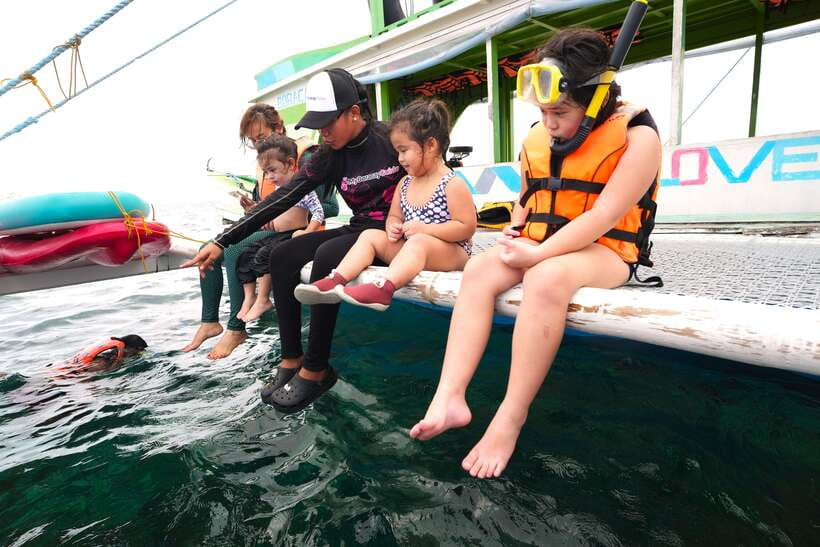 Boracay: Sunset Cruise with Water Activities - Waiting for sunset on the water