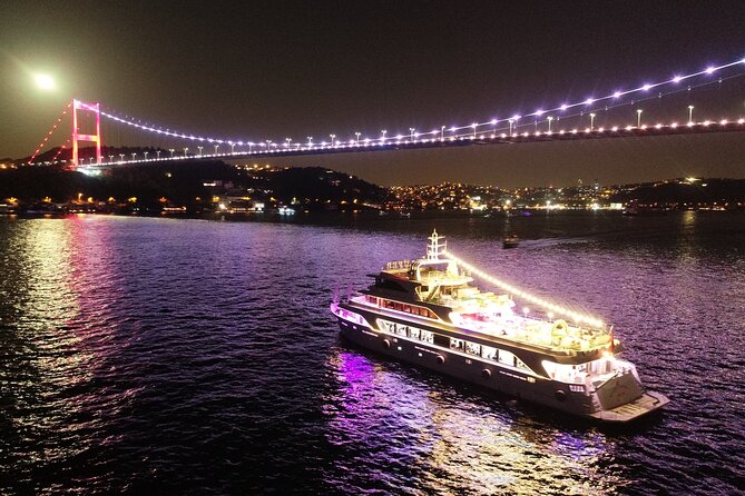 Bosphorus Dinner Cruise with Show and Private Table - A full program of Turkish and international dance