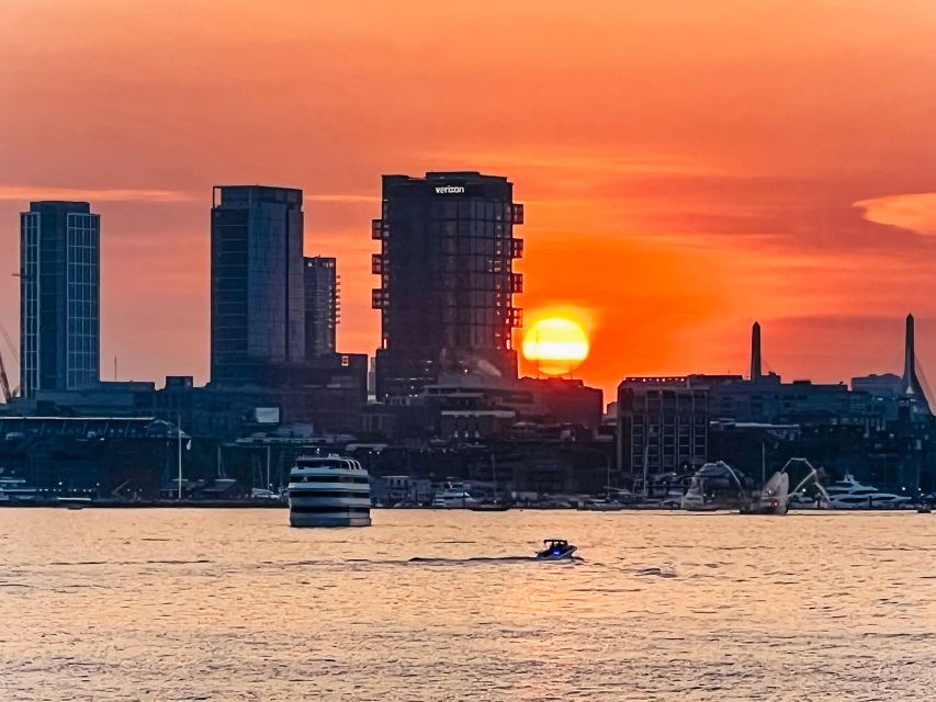 Boston: Boston Harbor Sunset Cruise - Who will enjoy this cruise most
