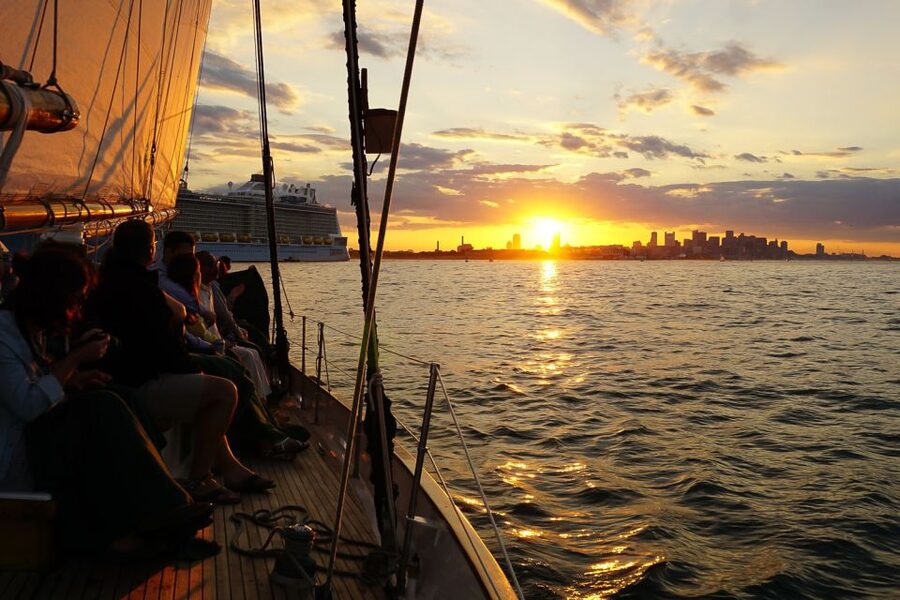 Boston: Harbor Champagne Sunset Sail from Rowes Wharf - Who will enjoy this Boston sunset sail?