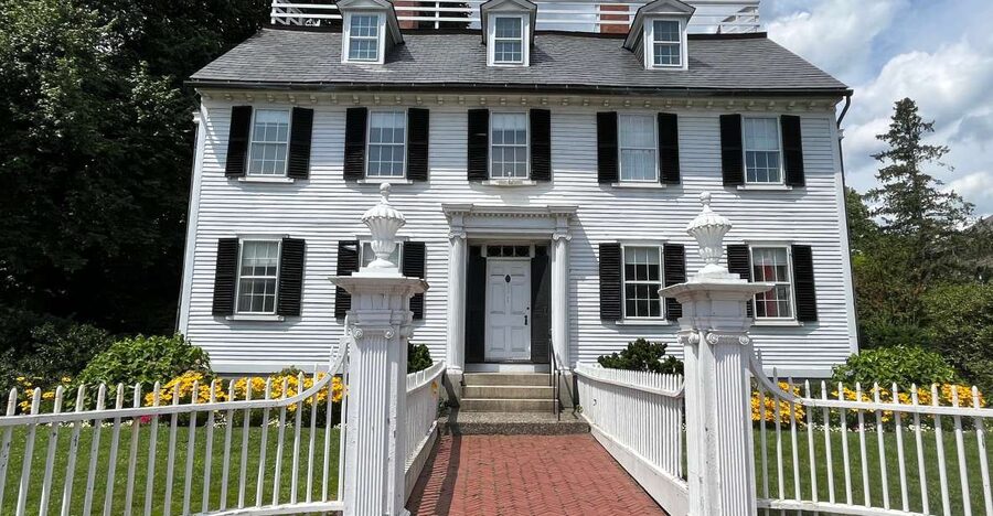 Boston: Salem by Boat – Witch Trials & Walking Tour - The museum choice depends on your travel day