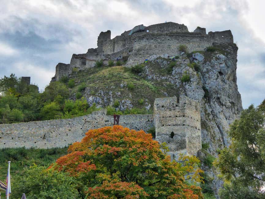 Bratislava: Cruise - Devín Castle Round Trip - A relaxed route from Bratislava to Devín