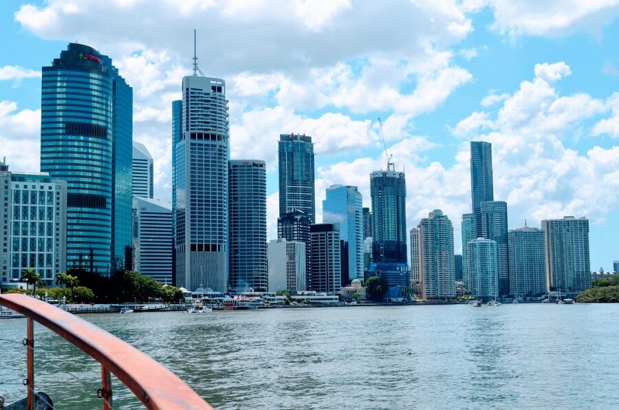 Brisbane: Midday 1.5-Hour Sightseeing Cruise 12.30pm-2.00pm - How the commentary affects the ride