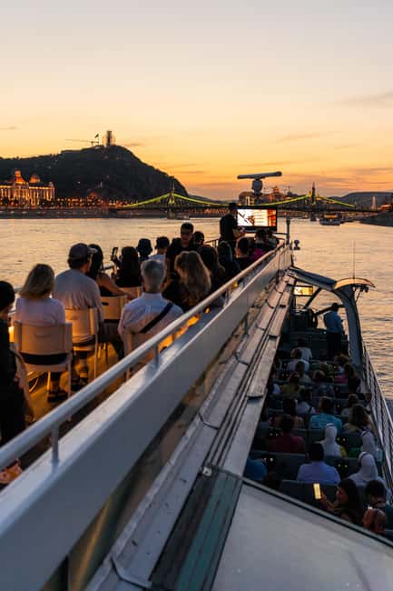 Budapest: 1-Hour Evening Sightseeing Cruise with Drink - The one-hour route along the Danube