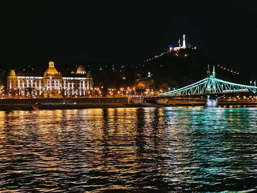 Budapest: City Highlights Sightseeing Cruise - Gellért Hill, Gellért Baths, and the university riverfront