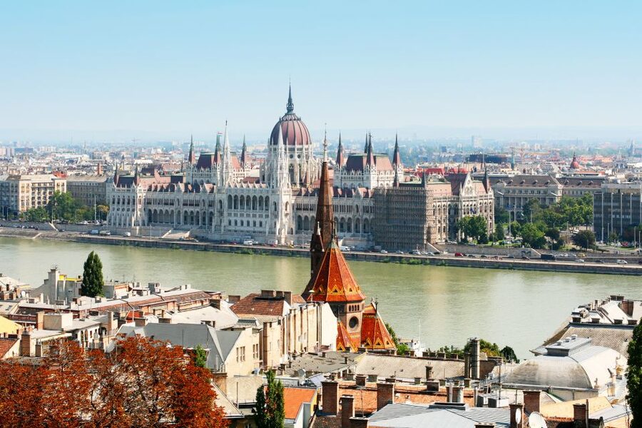 Budapest: Daytime Sightseeing Boat Cruise - Key points to know before you board