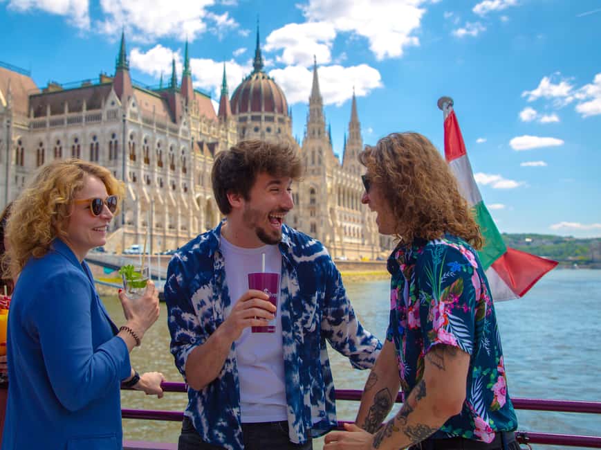 Budapest Sightseeing Cruise with Welcome Drink - Why a Danube cruise works so well in Budapest