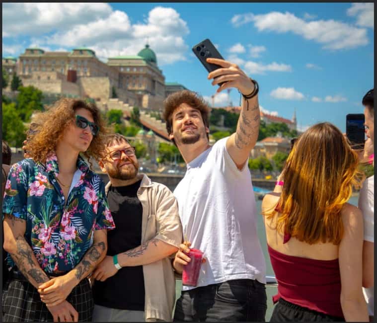 Budapest: Unlimited Drink Cruise - Bálna Budapest and the Southern Riverfront